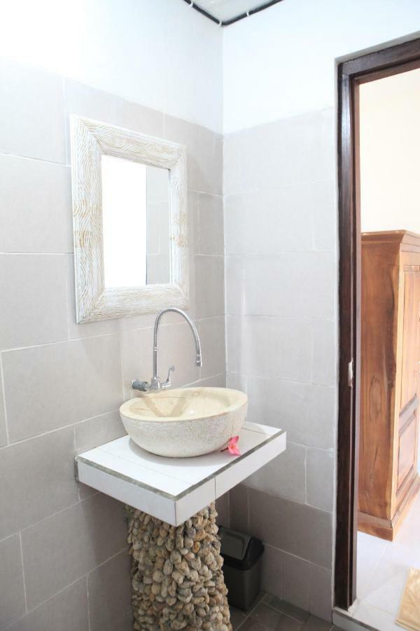 Dayuh House Hotel Batumadeg Екстериор снимка
